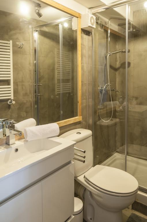 Apartamento Contemporary In Historical Chiado Lisboa