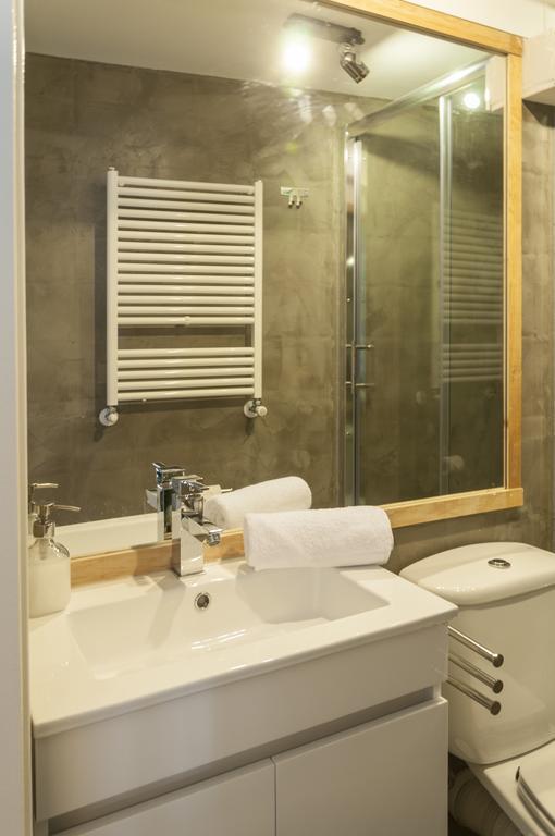 Contemporary In Historical Chiado