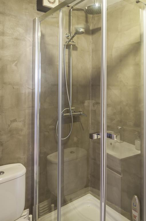 Apartamento Contemporary In Historical Chiado